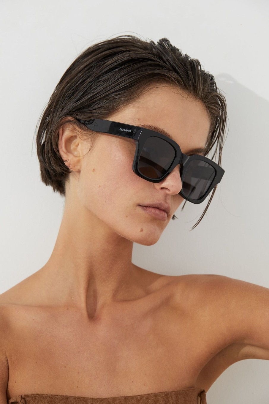 Accessories Zulu & Zephyr | Zulu & Zephyr X Local Supply - Square Sunglasses - Black